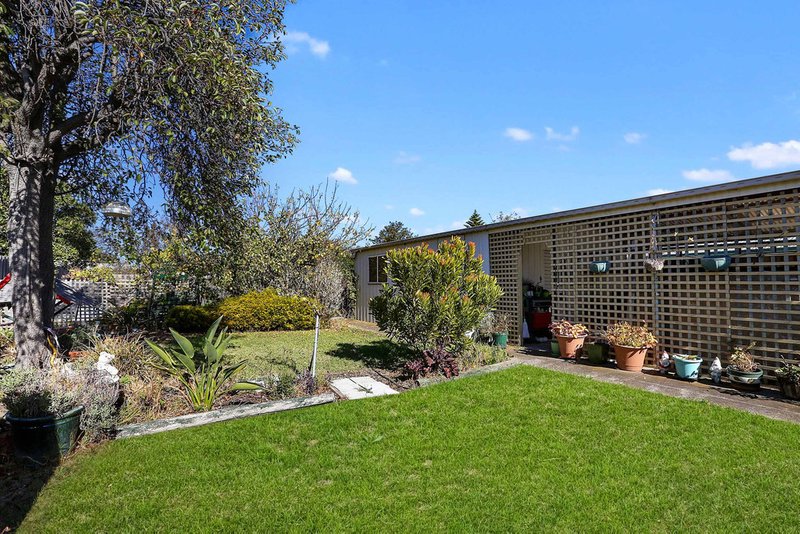 Photo - 3 Spruhan Avenue, Norlane VIC 3214 - Image 8