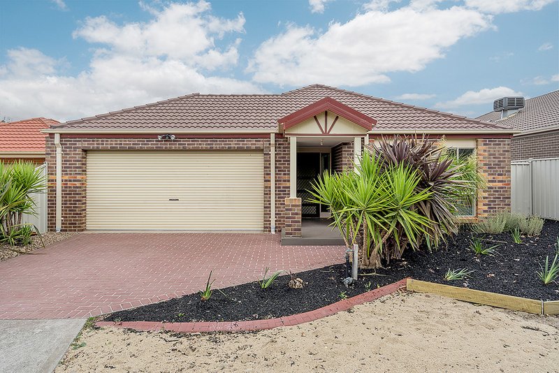 3 St Ives Place, Craigieburn VIC 3064