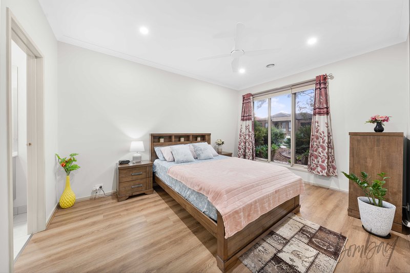 Photo - 3 Stafford Link, Craigieburn VIC 3064 - Image 4