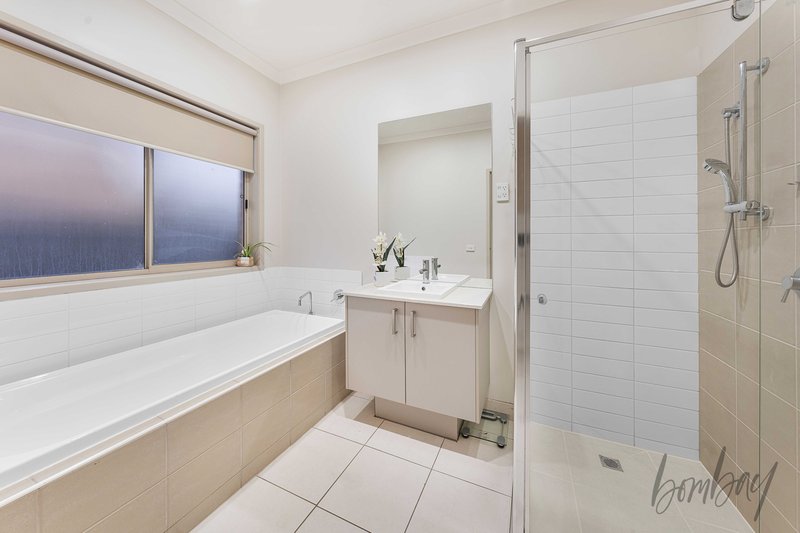 Photo - 3 Stafford Link, Craigieburn VIC 3064 - Image 12