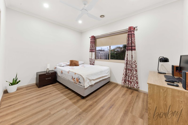 Photo - 3 Stafford Link, Craigieburn VIC 3064 - Image 13