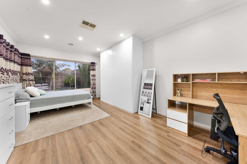 Photo - 3 Stafford Link, Craigieburn VIC 3064 - Image 14