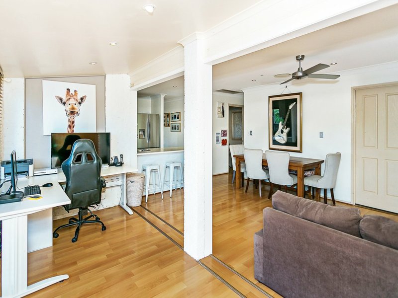 Photo - 3 Stanhope Crt , Worongary QLD 4213 - Image 9