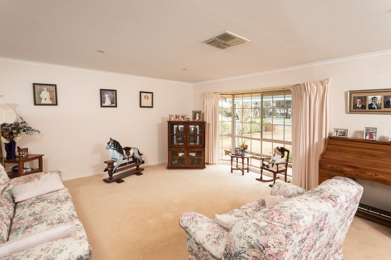 Photo - 3 Station Street, Murchison VIC 3610 - Image 9