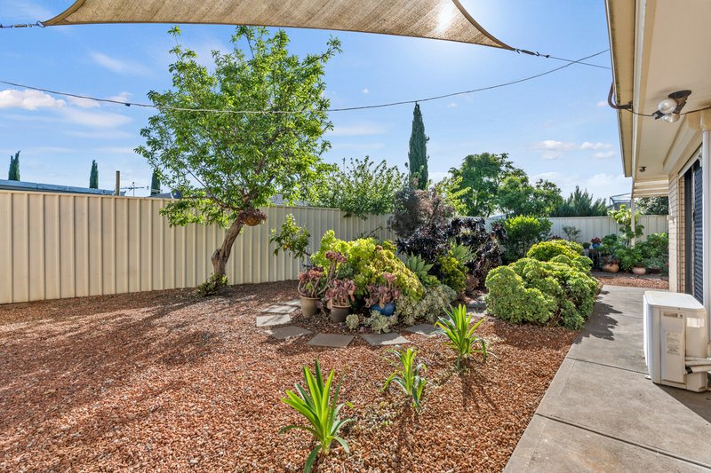 Photo - 3 Strathaird Court, Smithfield SA 5114 - Image 23