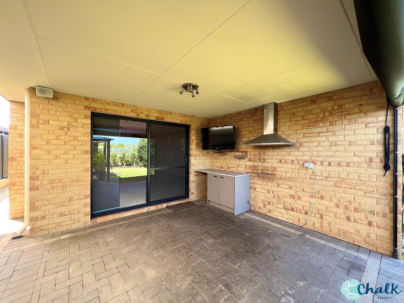 Photo - 3 Strathallen Street, Baldivis WA 6171 - Image 17