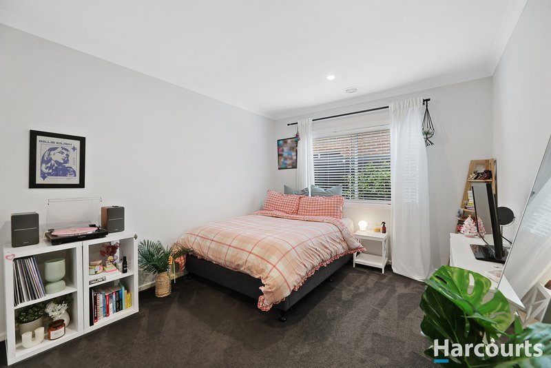 Photo - 3 Streeton Drive, Warragul VIC 3820 - Image 18