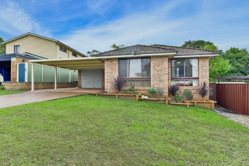 3 Sturt Place, Camden South NSW 2570