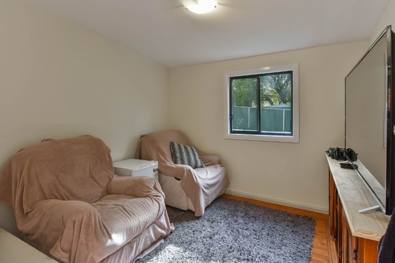 Photo - 3 Sturt Place, Camden South NSW 2570 - Image 10