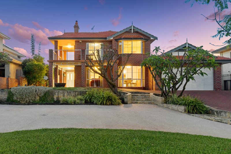 3 Sulman Avenue, Salter Point WA 6152