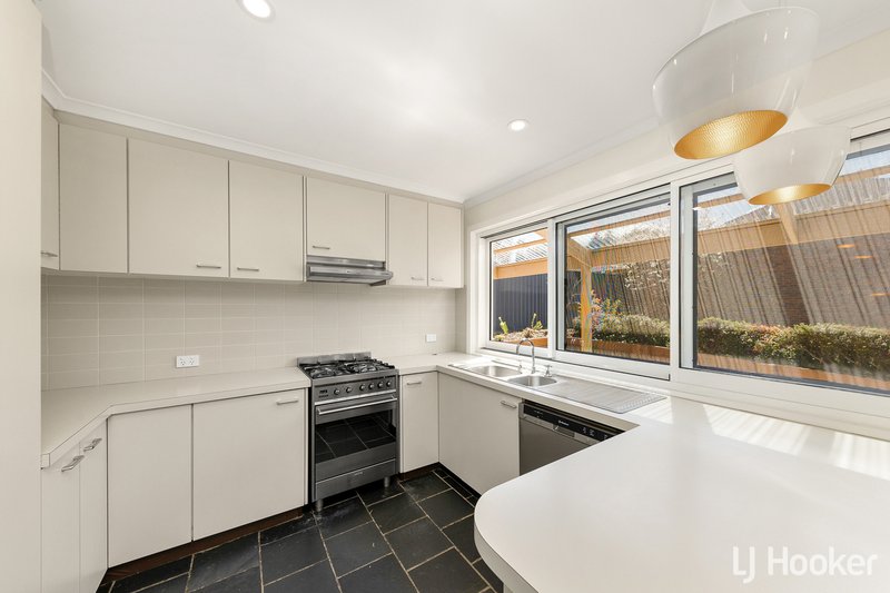 Photo - 3 Summerville Crescent, Florey ACT 2615 - Image 3