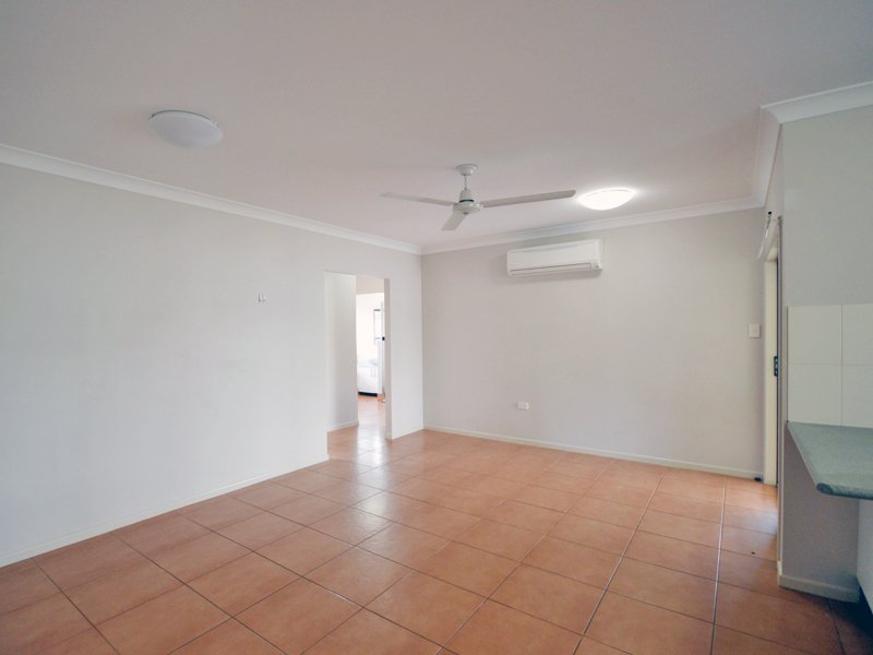 Photo - 3 Sunbird Ct , Rocky Point QLD 4874 - Image 15