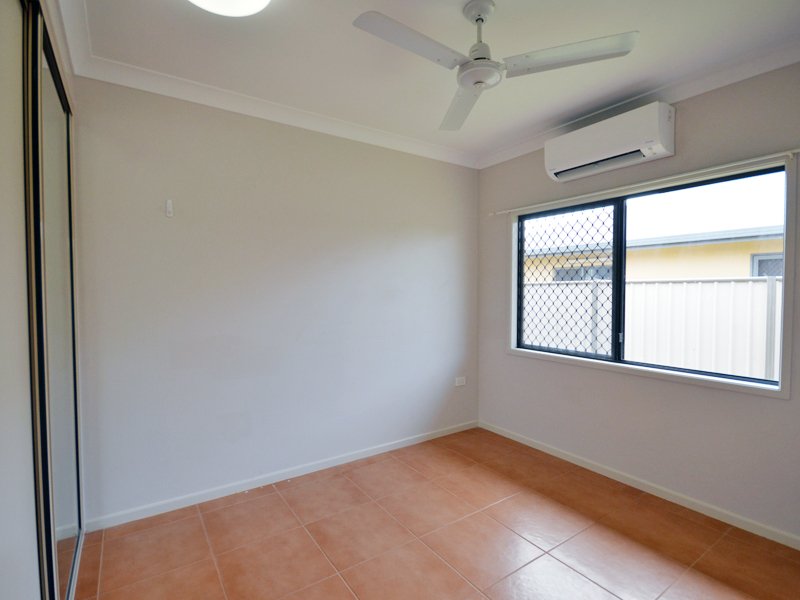 Photo - 3 Sunbird Ct , Rocky Point QLD 4874 - Image 21