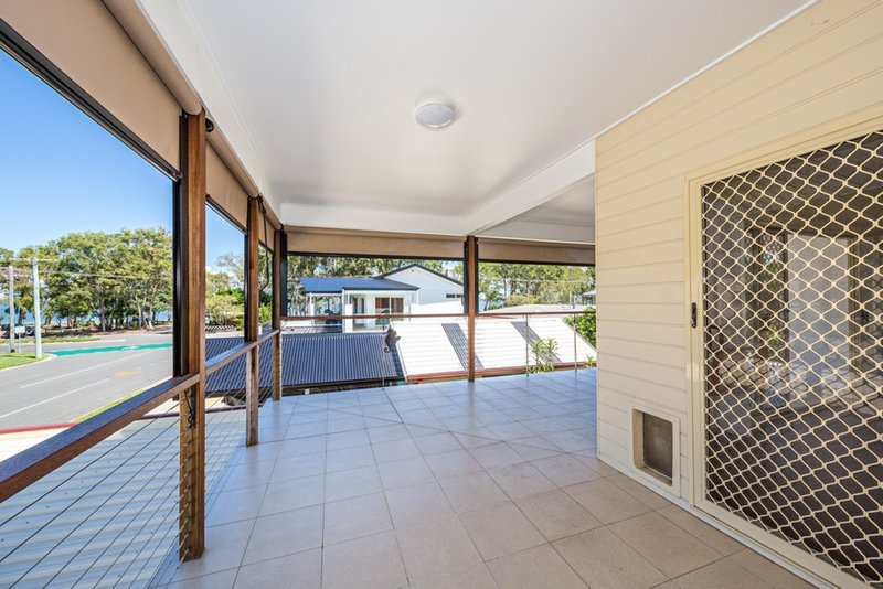 Photo - 3 Sunderland Drive, Banksia Beach QLD 4507 - Image 8