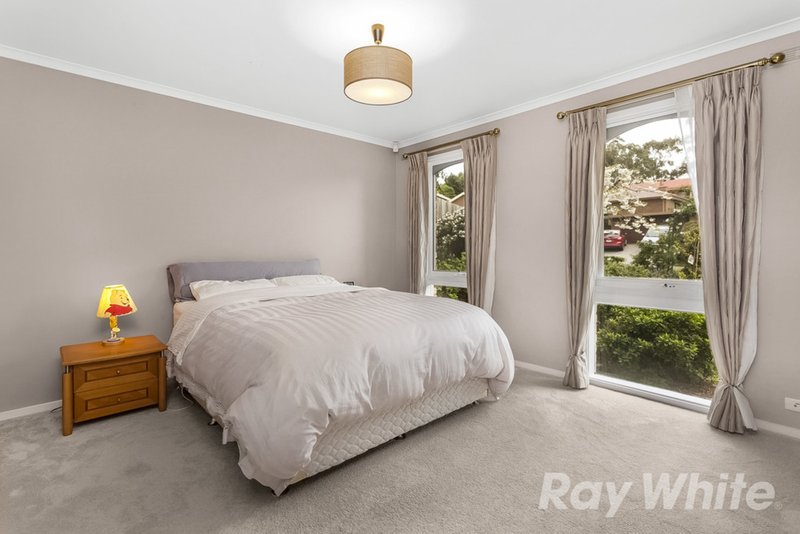 Photo - 3 Sundowner Court, Wheelers Hill VIC 3150 - Image 7