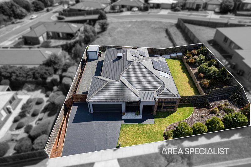 Photo - 3 Sunline Street, Drouin VIC 3818 - Image 4