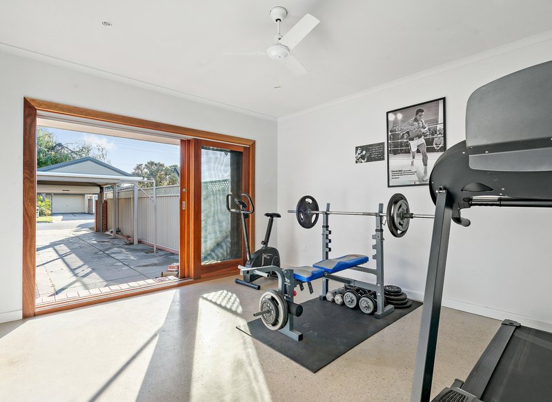 Photo - 3 Sunnyside Grove, Semaphore Park SA 5019 - Image 9