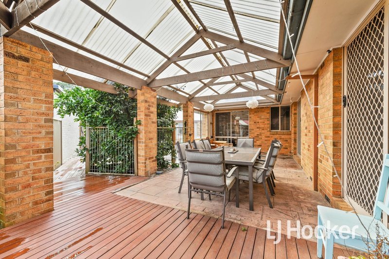 Photo - 3 Sunrise Court, Hampton Park VIC 3976 - Image 16