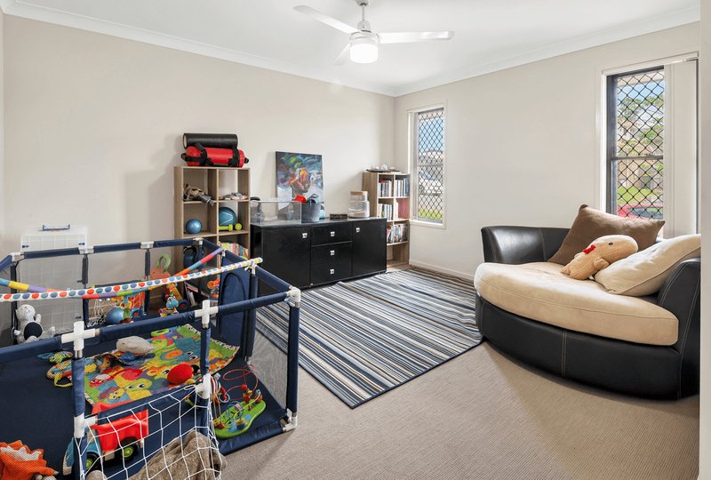 Photo - 3 Sunrise Link, Pimpama QLD 4209 - Image 5