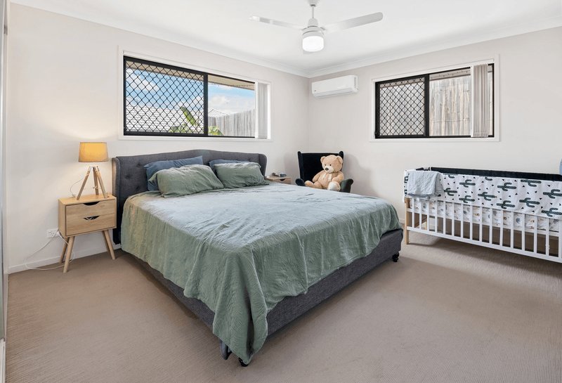 Photo - 3 Sunrise Link, Pimpama QLD 4209 - Image 6