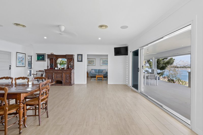 Photo - 3 Sunset Boulevard, Eimeo QLD 4740 - Image 10