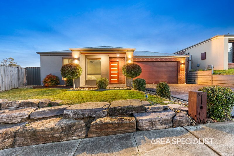 3 Sunset Crescent, Pakenham VIC 3810