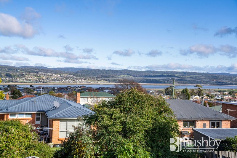 Photo - 3 Swan Street, Newnham TAS 7248 - Image 2