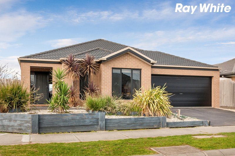 Photo - 3 Sweet Pea Drive, Pakenham VIC 3810 - Image