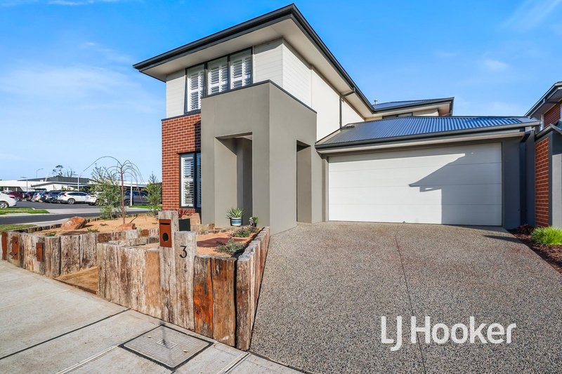 Photo - 3 Swindale Way, Clyde North VIC 3978 - Image 18