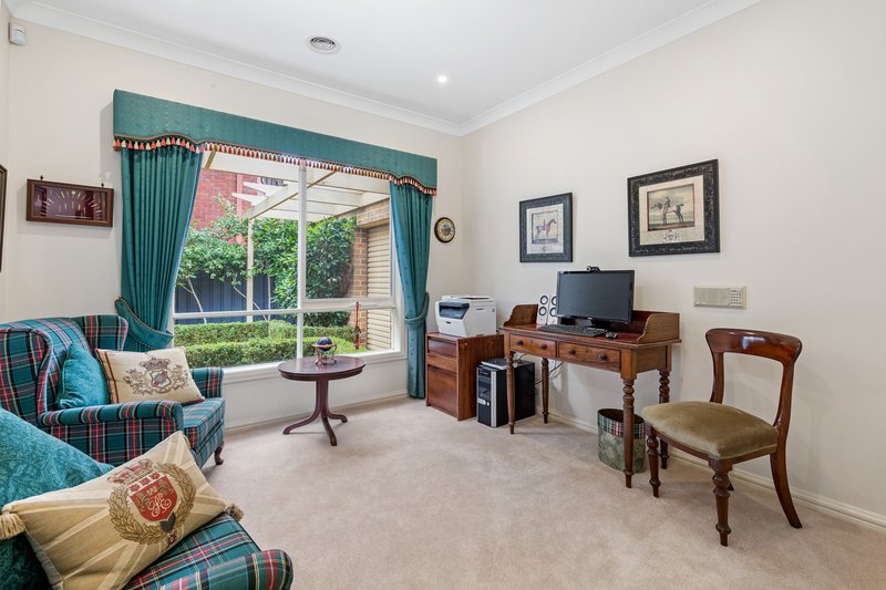 Photo - 3 Talia Court, Werribee VIC 3030 - Image 6