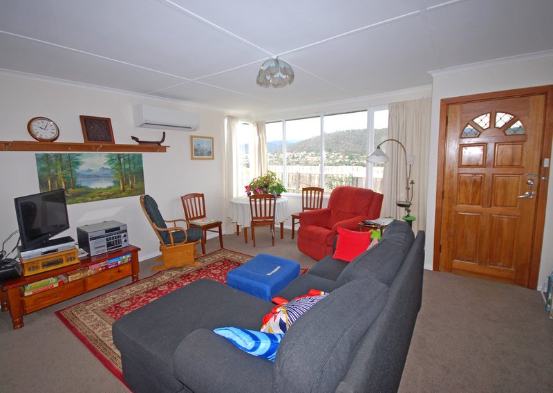 Photo - 3 Talina Place, New Norfolk TAS 7140 - Image 3