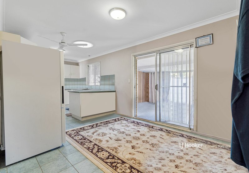 Photo - 3 Taminga Street, Sunnybank Hills QLD 4109 - Image 4