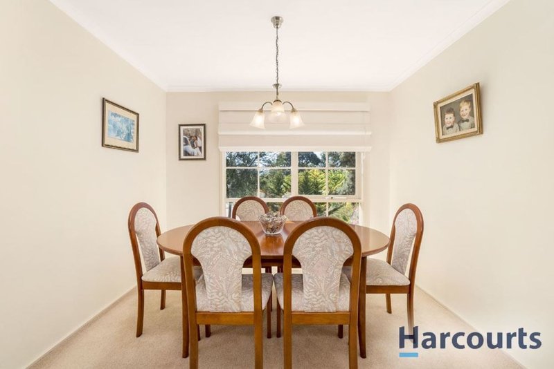 Photo - 3 Tara Court, Wantirna VIC 3152 - Image 3