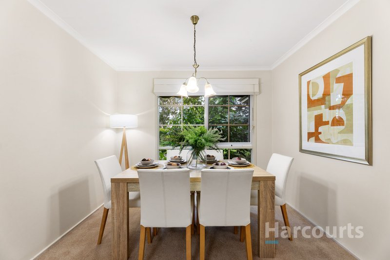 Photo - 3 Tara Court, Wantirna VIC 3152 - Image 3