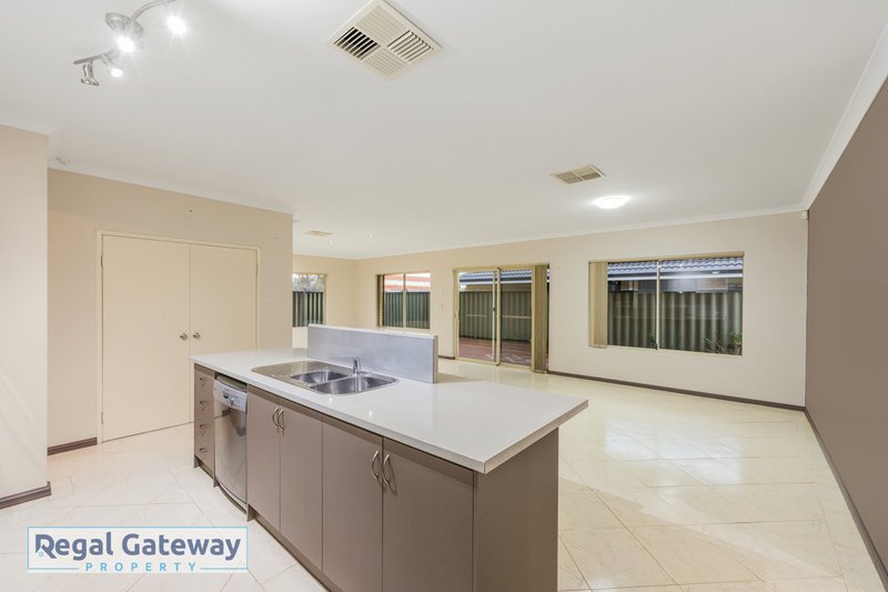 Photo - 3 Tarlo Mews, Aubin Grove WA 6164 - Image 11