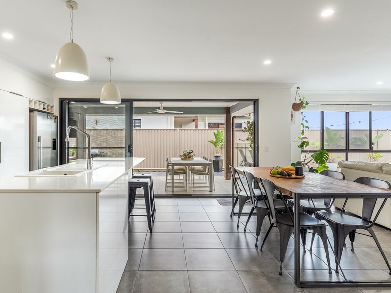 Photo - 3 Taunton Place, Wollongbar NSW 2477 - Image 6