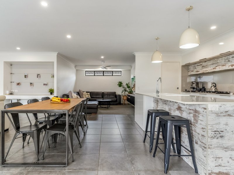 Photo - 3 Taunton Place, Wollongbar NSW 2477 - Image 7