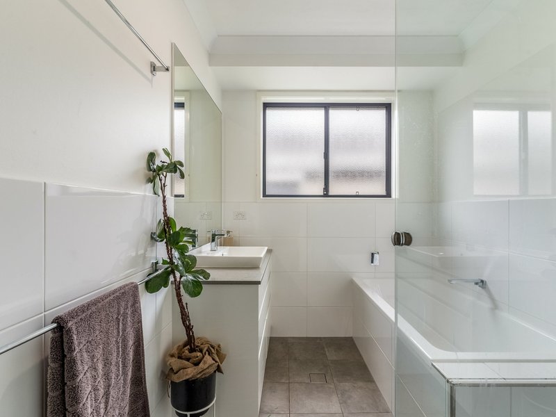 Photo - 3 Taunton Place, Wollongbar NSW 2477 - Image 18