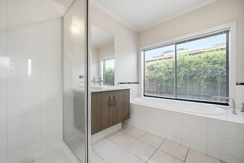 Photo - 3 Tea Tree Court, Lyndhurst VIC 3975 - Image 13