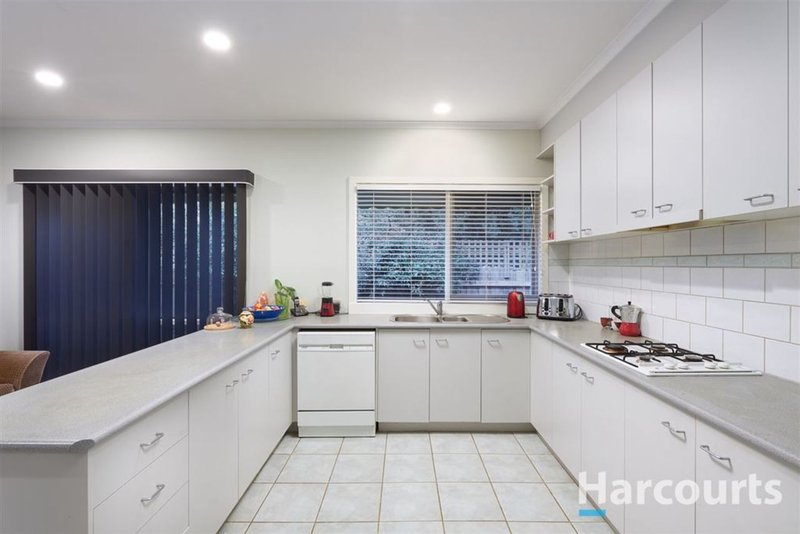 Photo - 3 Telfer Court, Rowville VIC 3178 - Image 6