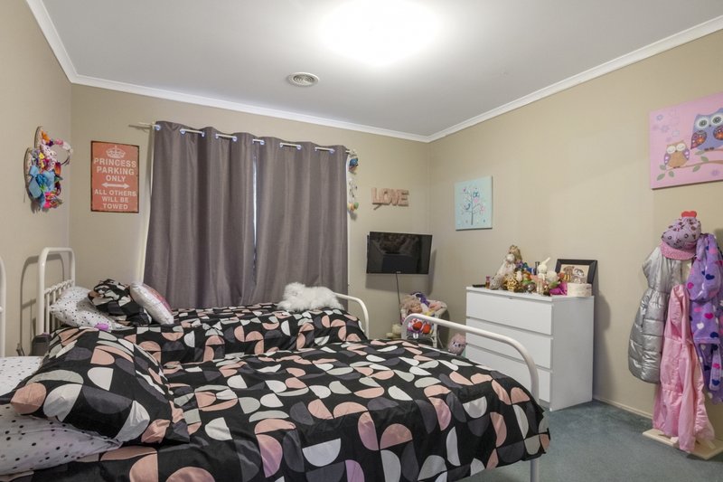 Photo - 3 Tenby Way, Hoppers Crossing VIC 3029 - Image 18