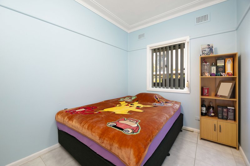 Photo - 3 Tewinga Road, Birrong NSW 2143 - Image 5