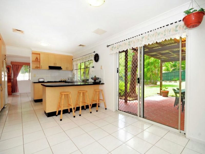 Photo - 3 The Boulevard, Albany Creek QLD 4035 - Image 13