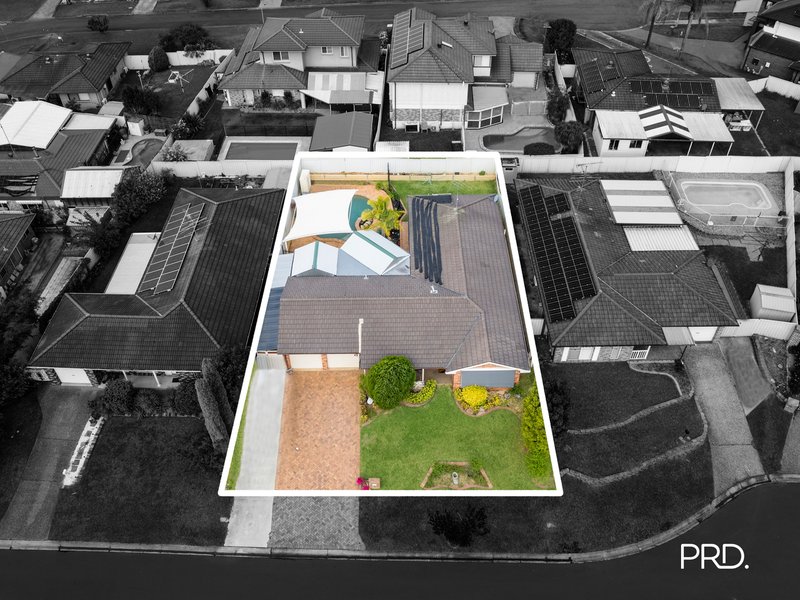 Photo - 3 Thoar Place, Claremont Meadows NSW 2747 - Image 14