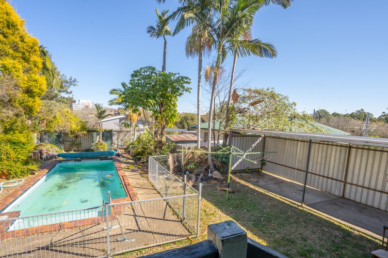 Photo - 3 Thorn Street, Ipswich QLD 4305 - Image 17