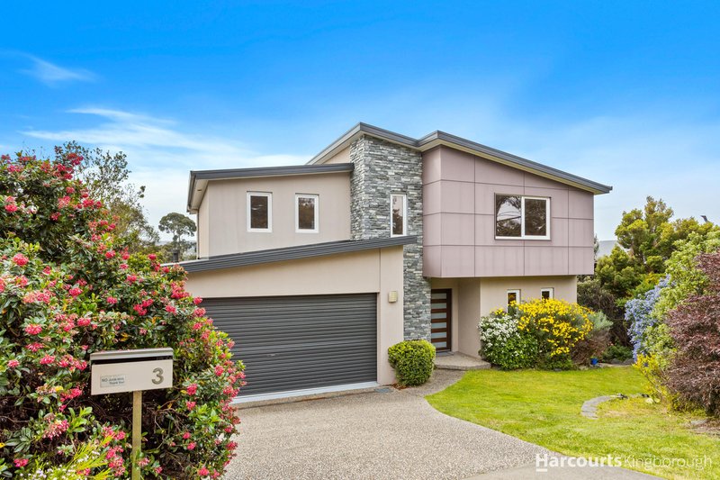 Photo - 3 Thornton Close, Blackmans Bay TAS 7052 - Image 7