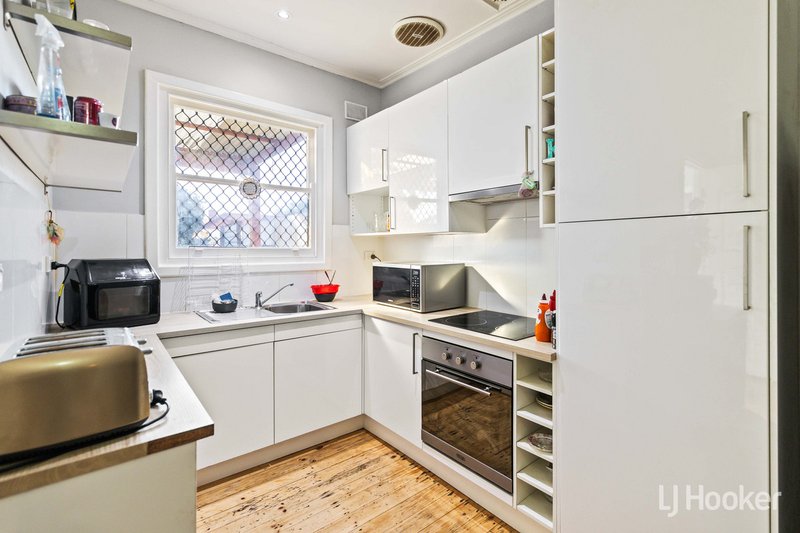 Photo - 3 Tidcombe Street, Elizabeth Vale SA 5112 - Image 8