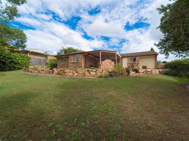 Photo - 3 Tiffany Court, Eatons Hill QLD 4037 - Image 2