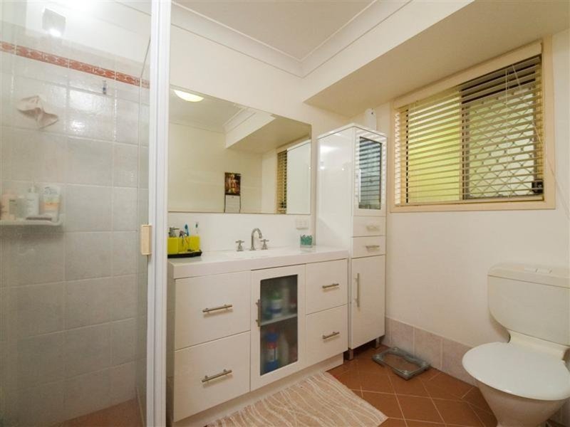 Photo - 3 Tiffany Court, Eatons Hill QLD 4037 - Image 9