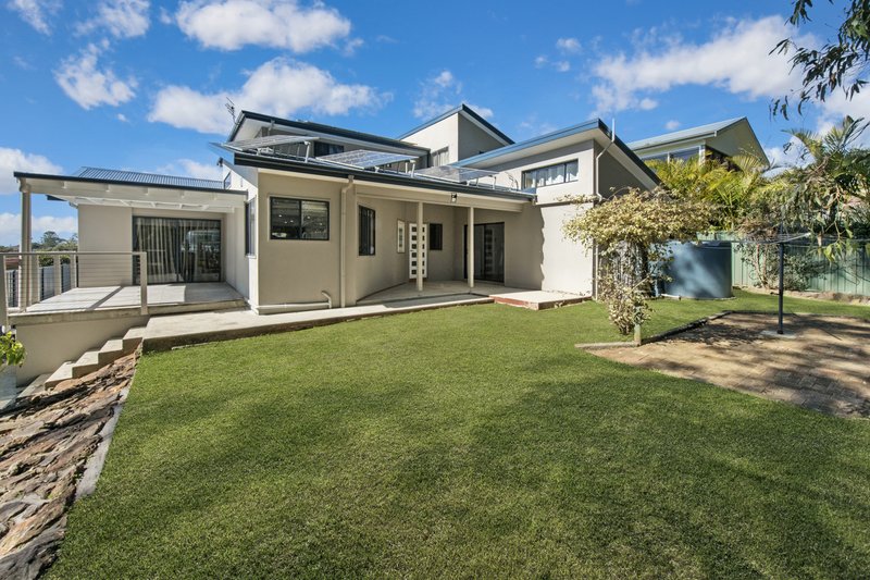 Photo - 3 Tilanbi Close, Terrigal NSW 2260 - Image 2